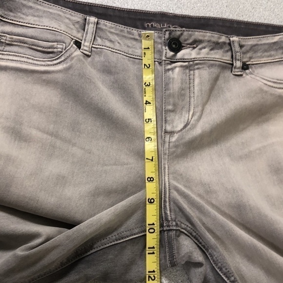 Maurice's Stretch Jeans - Picture 10 of 11